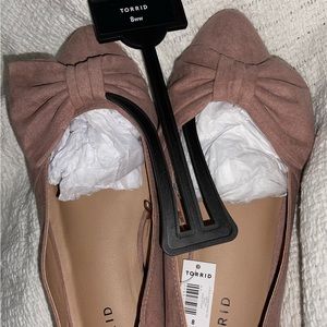 Torrid Bow Flats